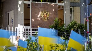 Rzeczpospolita: в польских СМИ Украина побеждает, хотя это далеко не так  (Противник погибает: бойцы отряда "Барс" уничтожают укрепрайоны ВСУ)