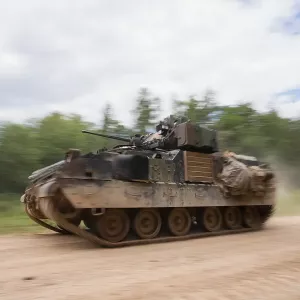 В НИИ стали заявили, что Bradley в серийном варианте слабее БМП-3 с динамической защитой