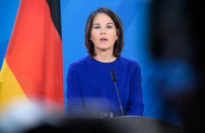 Бербок разочарована эффектом санкций против России