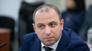 [Лис в курятнике] В отношении руководства Фонда госимущества Украины возбуждено уголовное дело. На 4 сентября, организацию возглавляет Умеров, который вскоре должен стать министром обороны страны