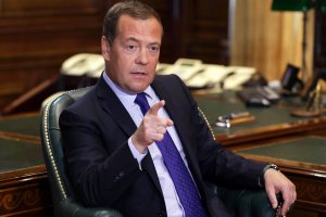 Медведев: "И да будут они прокляты вне зависимости от правовой квалификации их действий. Пусть сгорят в аду!"