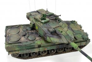 Швеция передала Украине десять танков Stridsvagn 122 (шведский вариант Leopard 2) - Штаб вооруженных сил Швеции