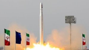 ВКС КСИР Ирана успешно вывели на орбиту третий военный спутник "Нур-3"