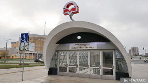 В Минском метро заменили указатели — исчезла латиница