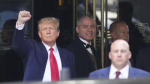 Верховный суд США позволил Трампу баллотироваться в президенты