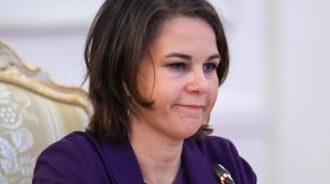 Бербок поставили на место в эфире немецкого ТВ