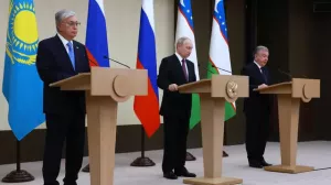 Путин, Токаев и Мирзиеев дали старт поставкам российского газа в Узбекистан