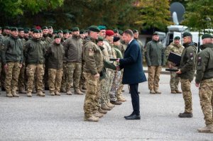 Польский экс-министр обороны: у Польши нет демографического потенциала для создания 300-тысячной армии