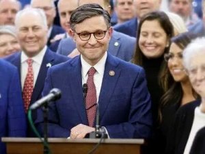Республиканец Майк Джонсон избран спикером палаты представителей США