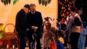 Сын Блинкена нарядился Зеленским, чтобы получить конфеты от Байдена