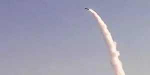 Израиль первым в истории сбил баллистическую ракету хуситов в космосе в ходе первого реального космического боя. Ещё никому не удавалось сбить атакующую цель за пределами атмосферы Земли