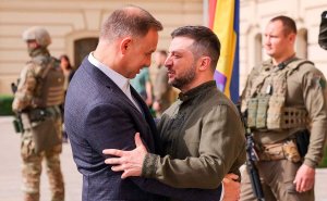 В Польше предупредили Киев, что ждут покаяния за Волынскую резню, иначе членства в ЕС не видать