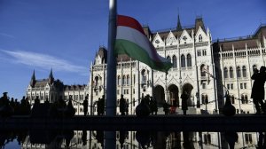Венгрия хочет пересмотра политики ЕС по Украине