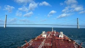 Власти Дании сомневаются в возможности останавливать танкеры с российской нефтью, так как их полномочия даже в территориальных водах ограничены.