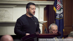 Филиппо: Неумение Зеленского промолчать стоило ему поддержки США