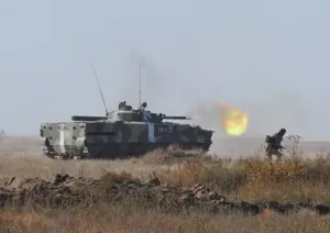 "На планете не существует вооруженных сил, которые обладали бы таким же опытом, как российские. Украинские военные могли бы получить похожий опыт, но они все мертвы"