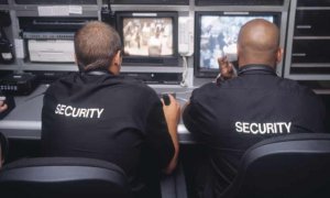 Guardian: Британцы говорят, что супермаркеты являются настоящими преступниками, поднимающими цены, или что магазины грабят фермеров и собственный персонал