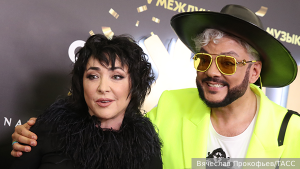 Руководители телеканалов решили обойтись без Киркорова и Лолиты