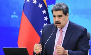 «Возвращает страну в XIX век»: президент Венесуэлы прокомментировал решение аргентинского коллеги отказаться от вступления страны в БРИКС