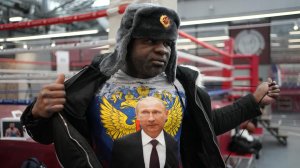 "Россия станет моим домом": как боксер Джонсон решил быть россиянином    (Путин предоставил российское гражданство американскому боксеру Кевину Джонсону)