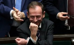 В Польше задержали бывшего главу МВД и его заместителя
