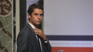 "И тут карьера как поперла…" На Западе все понимают, как Атталь сделал карьеру, но молчат