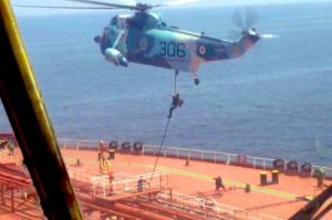 Иран захватил в Оманском заливе танкер с иракской нефтью