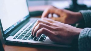 Лауреат престижной в Японии литературной премии призналась в применении ChatGPT