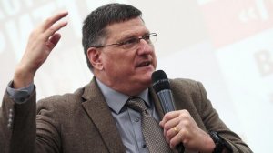 Скотт Риттер извинился перед россиянами от лица США за конфликт на Украине