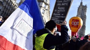 BFMTV: Французские учителя вышли на забастовки из-за условий труда