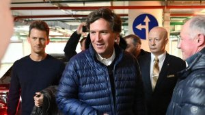 Newsweek: ЕС может рассмотреть санкции против Карлсона за интервью с Путиным