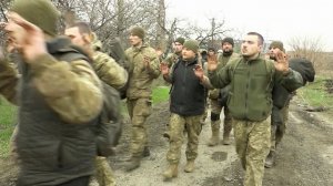 Командующий ВСУ рассказал о сдаче части украинских военных в плен при выходе из Авдеевки