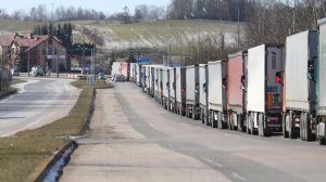 Польские фермеры заблокировали границу с Литвой из-за украинского зерна