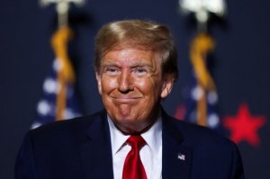 Орбан: Трамп пообещал не финансировать военные действия на Украине