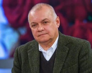 Киселёв анонсировал большое интервью Путина