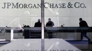 Суд арестовал имущество Commerzbank и JPMorgan по иску Транскапиталбанка