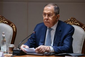 Лавров прибыл в Астану для участия в министерской встрече ШОС