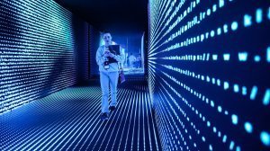 Человек, ИИ, закон: как в России будут регулировать искусственный интеллект. В Совете Федерации предложили пойти по китайскому пути в отношениях с генеративными системами