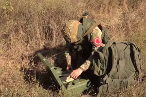 Рядовой Смирнов под огнём ВСУ восстановил связь между пунктами управления