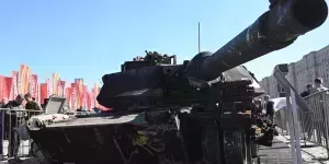 Военно-технологическая катастрофа США. Украинский конфликт обнажил недостатки американского оружия и выявил главный: техническое превосходство на поле боя - это миф. Воюют по-прежнему люди