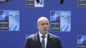 Президент Болгарии обвинил НАТО в нарушении красных линий по Украине