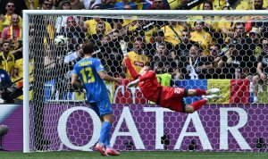 Сборная Румынии разгромила Украину 3:0 в матче Евро-2024 (Фантастический позор Лунина, деградация Мудрика и полное исчезновение Довбика. )