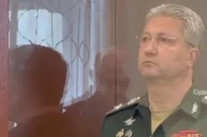 РИА Новости: Тимур Иванов владел машинами с госномерами за миллионы рублей