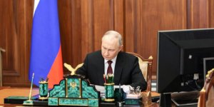 Статья Владимира Путина в официальном издании ЦК Компартии Вьетнама «Нянзан» «Россия и Вьетнам: дружба, проверенная временем»