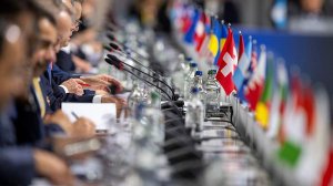 Time: делегация США сравнила саммит в Швейцарии с кучей навоза