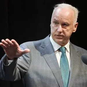 Российский депутат возмутился словами Бастрыкина о «государственной дуре»