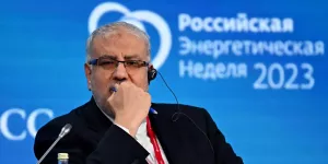 [60%] Иран становится газовым хабом региона: с «Газпромом» подписан меморандум  о поставках российского газа. Россия и Иран вместе обладают более 60% мировых запасов природного газа