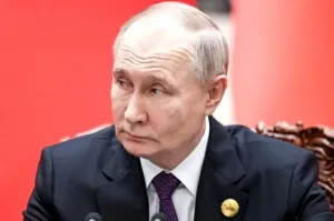 Путин прибыл в Астану для участия в саммите ШОС