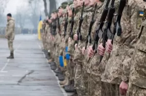На Украине отказались освобождать от мобилизации людей без кистей рук