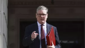 Стармер оскорбил Россию двумя словами